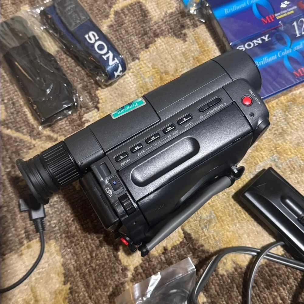 Sony Handycam Vision Video Camera - Black